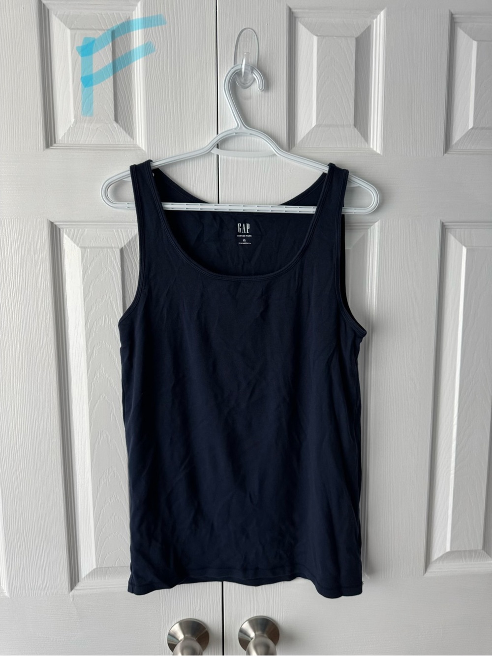 GAP Women's Navy Scoop Neck Tank